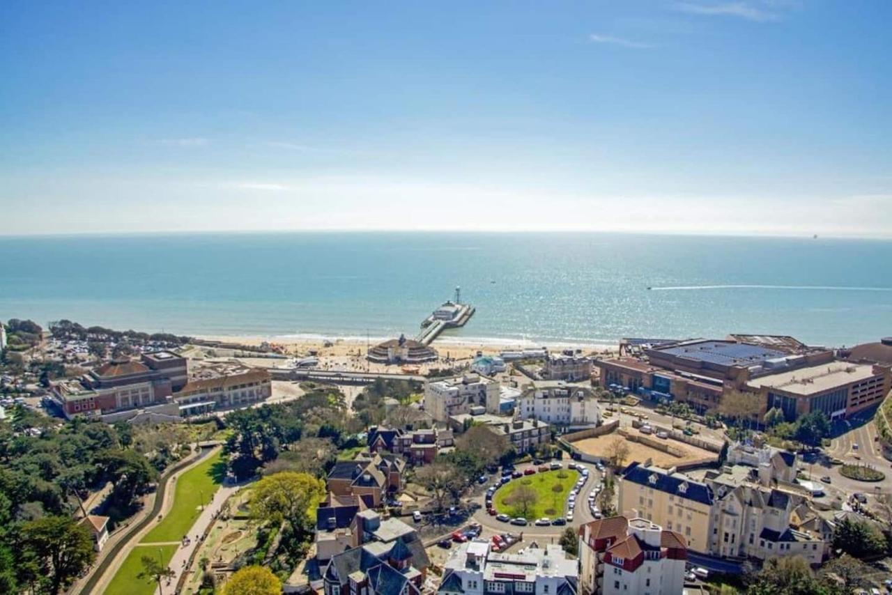 Flat-C, 4 Adults, 20 Mins To Beach, Netflix, Wifi, Sleeps 4 Adults Bournemouth Exterior photo